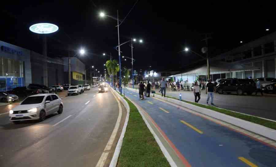 Prefeitura entrega obra de revitalização da Via Chico Mendes com participação do governo do estado no recapeamento asfáltico